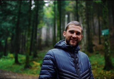 Photographie de profil de Guim notre guide de haute montagne. Photographie de profil de Guim notre guide de haute montagne.