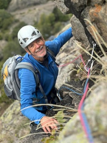 Leçon d'escalade en grande voie à Font-romeu 66. Leçon d'escalade en grande voie à Font-romeu 66.