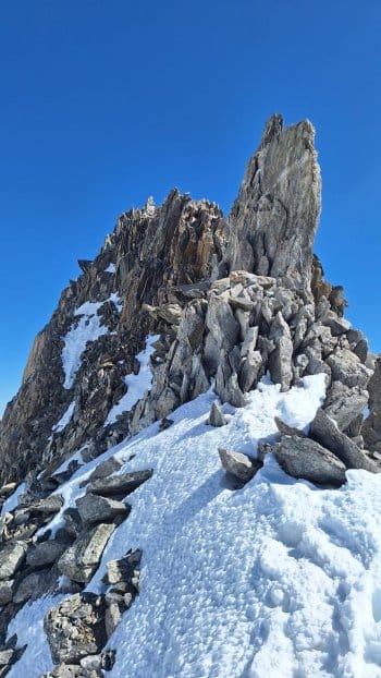 aiguilles d'entreves aiguilles d'entreves